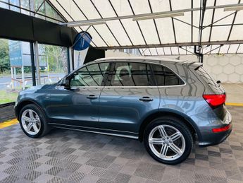 AUDI Q5 2.0 Q5 S Line+ TDI Quattro Auto 4WD 5dr