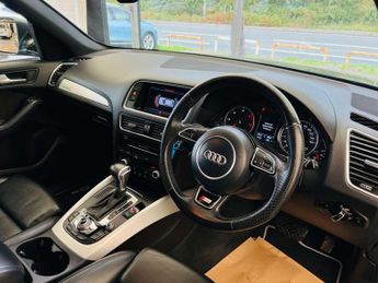 AUDI Q5 2.0 Q5 S Line+ TDI Quattro Auto 4WD 5dr