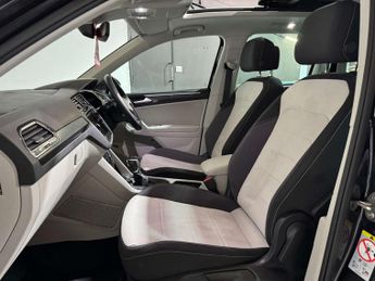 Volkswagen TIGUAN 1.5 Tiguan Elegance TSi Semi-Auto 5dr