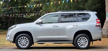 TOYOTA LAND CRUISER 2.8 Land Cruiser Icon D-4D Auto 4WD 5dr