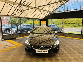 VOLVO V40 1.5 V40 R-Design Nav+ T2 Auto 5dr