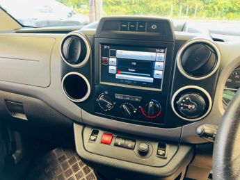 CITROEN BERLINGO MULTISPACE 1.6 Berlingo Multispace XTR Blue HDi Semi-Auto 5dr