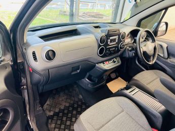 CITROEN BERLINGO MULTISPACE 1.6 Berlingo Multispace XTR Blue HDi Semi-Auto 5dr
