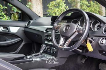 Mercedes-Benz C-CLASS 2.1 C250 AMG Sport Edition Premium+CDi Auto 2dr