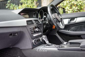 Mercedes-Benz C-CLASS 2.1 C250 AMG Sport Edition Premium+CDi Auto 2dr