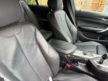 BMW 1 SERIES 1.5 118i M Sport Shadow Edition Auto 5dr