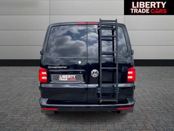 VOLKSWAGEN TRANSPORTER 2.0 TDI T32 BlueMotion Tech Highline Kombi Double Cab 5dr Diesel