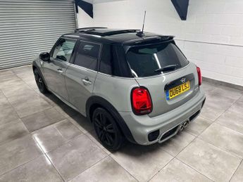 MINI HATCH 2.0 Cooper S Auto 5dr