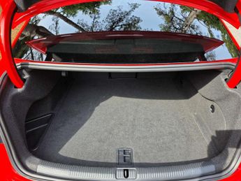 AUDI RS3 2.5 TFSI Saloon 4dr Petrol S Tronic quattro Euro 6 (s/s) (400 ps