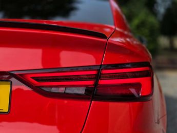 AUDI RS3 2.5 TFSI Saloon 4dr Petrol S Tronic quattro Euro 6 (s/s) (400 ps