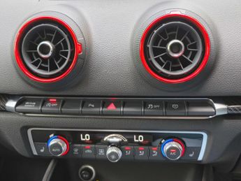 AUDI RS3 2.5 TFSI Saloon 4dr Petrol S Tronic quattro Euro 6 (s/s) (400 ps