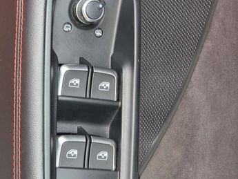 AUDI RS3 2.5 TFSI Saloon 4dr Petrol S Tronic quattro Euro 6 (s/s) (400 ps
