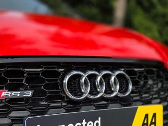 AUDI RS3 2.5 TFSI Saloon 4dr Petrol S Tronic quattro Euro 6 (s/s) (400 ps
