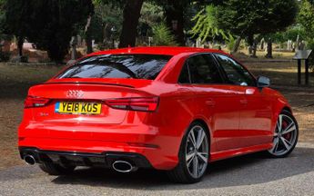 AUDI RS3 2.5 TFSI Saloon 4dr Petrol S Tronic quattro Euro 6 (s/s) (400 ps