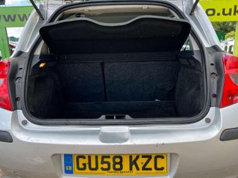 RENAULT CLIO 1.6 Clio Expression A 5dr