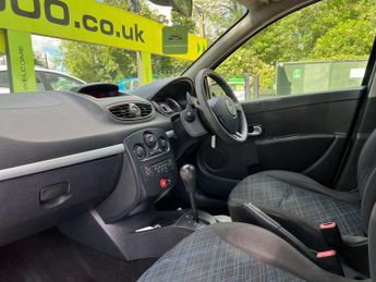 RENAULT CLIO 1.6 Clio Expression A 5dr