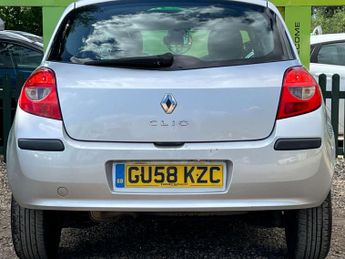 RENAULT CLIO 1.6 Clio Expression A 5dr