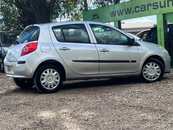 RENAULT CLIO 1.6 Clio Expression A 5dr