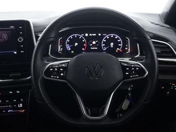 VOLKSWAGEN T-ROC 1.5 T-Roc R-Line TSI Semi-Auto 5dr