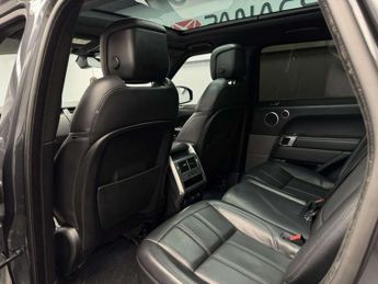 Land Rover RANGE ROVER SPORT 3.0 SD V6 HSE Dynamic SUV 5dr Diesel Auto 4WD Euro 6 (s/s) (306 