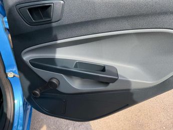Ford Fiesta 1.4 Fiesta Zetec Auto 5dr