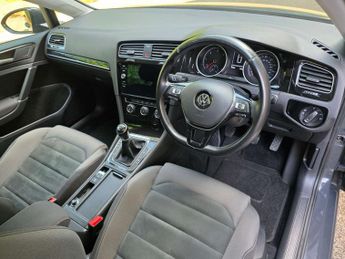 VOLKSWAGEN GOLF 1.6 Golf GT TDI BlueMotion Technology 5dr