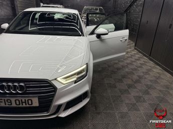 Audi A3 1.5 TFSI CoD 35 S line Sportback 5dr Petrol S Tronic Euro 6 (s/s