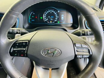 HYUNDAI IONIQ 1.6 IONIQ Premium FHEV Semi-Auto 5dr