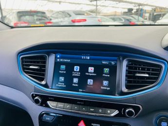 HYUNDAI IONIQ 1.6 IONIQ Premium FHEV Semi-Auto 5dr
