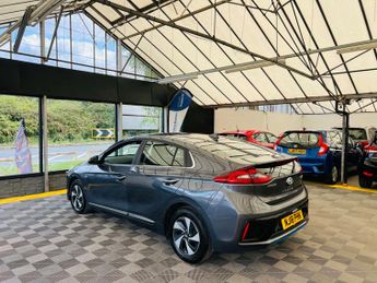 HYUNDAI IONIQ 1.6 IONIQ Premium FHEV Semi-Auto 5dr