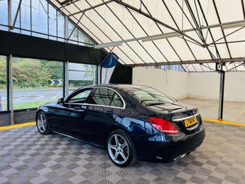 MERCEDES-BENZ C-CLASS 2.1 C220 D AMG Line Auto 4dr
