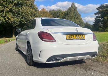 Mercedes-Benz C-CLASS 2.1 C220 AMG Line Bluetec Auto 4dr