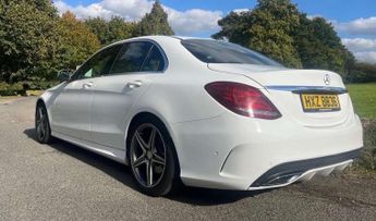Mercedes-Benz C-CLASS 2.1 C220 AMG Line Bluetec Auto 4dr