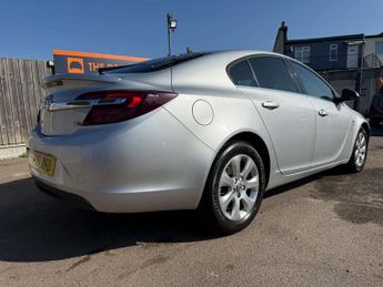 Vauxhall INSIGNIA 2.0 Insignia SRI Nav CDTI Auto 5dr