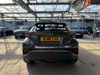 TOYOTA C-HR 1.8 C-HR-Dynamic HEV CVT 5dr