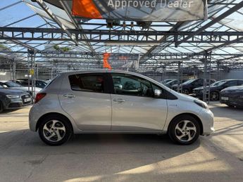 TOYOTA YARIS 1.5 Yaris Icon Hybrid VVT-i CVT 5dr