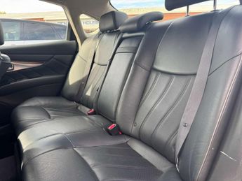 INFINITI M 3.5 M35h Automatic 4dr - NATIONAL DELIVERY*