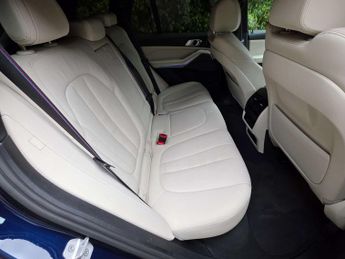 BMW X5 3.0 X5 M50D Auto 4WD 5dr