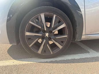 PEUGEOT 208 1.2 208 GT PureTech S/S Auto 5dr