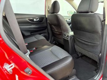 Nissan X-Trail 2.0 X-Trail N-Connecta dCi CVT 5dr