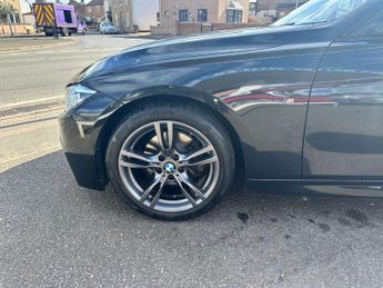 BMW 3 SERIES 2.0 320d M Sport Auto 5dr