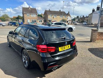 BMW 3 SERIES 2.0 320d M Sport Auto 5dr