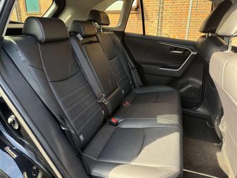 TOYOTA RAV4 2.5 RAV4 Excel HEV CVT 4WD 5dr