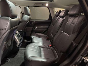 Land Rover RANGE ROVER SPORT 3.0 Range Rover Sport HSE Dynamic SDV6 Auto 4WD 5dr