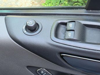 FORD TRANSIT CUSTOM 2.0 Transit Custom 340 Limited EcoBlue Auto