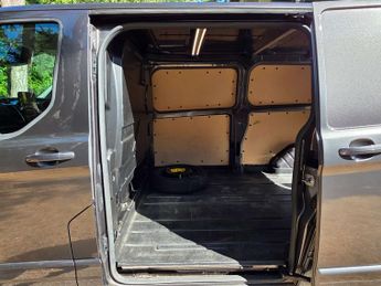 FORD TRANSIT CUSTOM 2.0 Transit Custom 340 Limited EcoBlue Auto