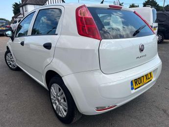 FIAT PUNTO 1.2 Punto Pop+ 5dr