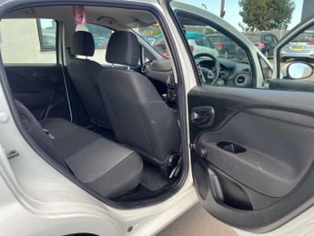 FIAT PUNTO 1.2 Punto Pop+ 5dr