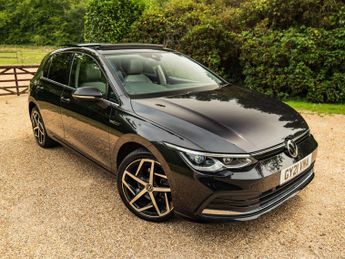 Volkswagen Golf TDi 2.0 Golf Style TDI Semi-Auto 5dr