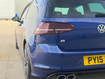 Volkswagen Golf 2.0 Golf R DSG 4WD 3dr